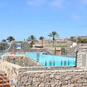 https://elsa-tauro-topaz.in-canary-islands.com